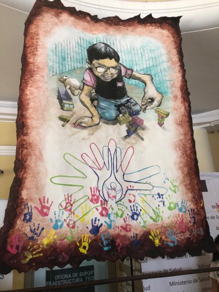 Niños peruanos que luchan contra enfermedades raras fueron inmortalizados en murales
